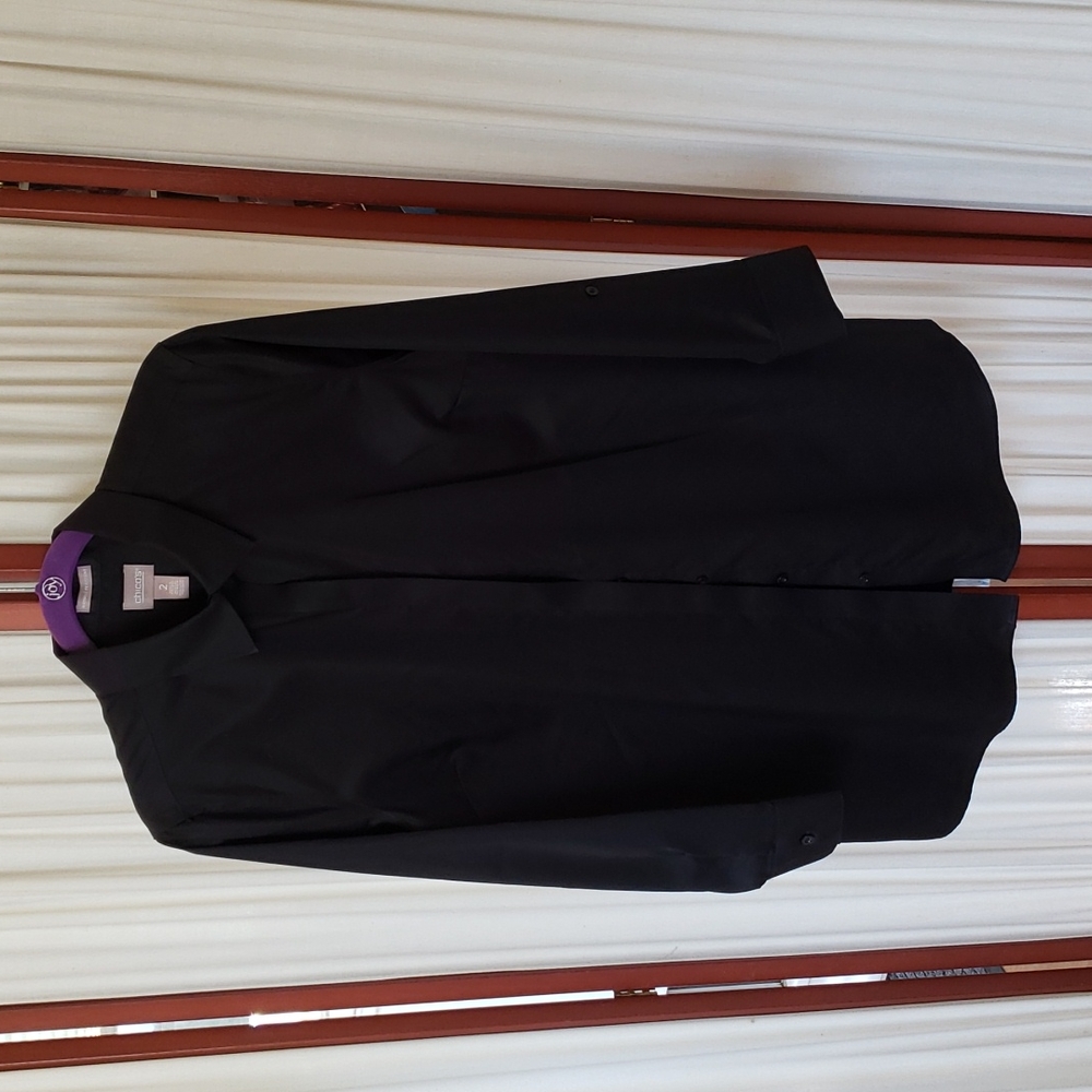 Chico's wrinkle resistant black maxi tunic (mid thigh). Size 2